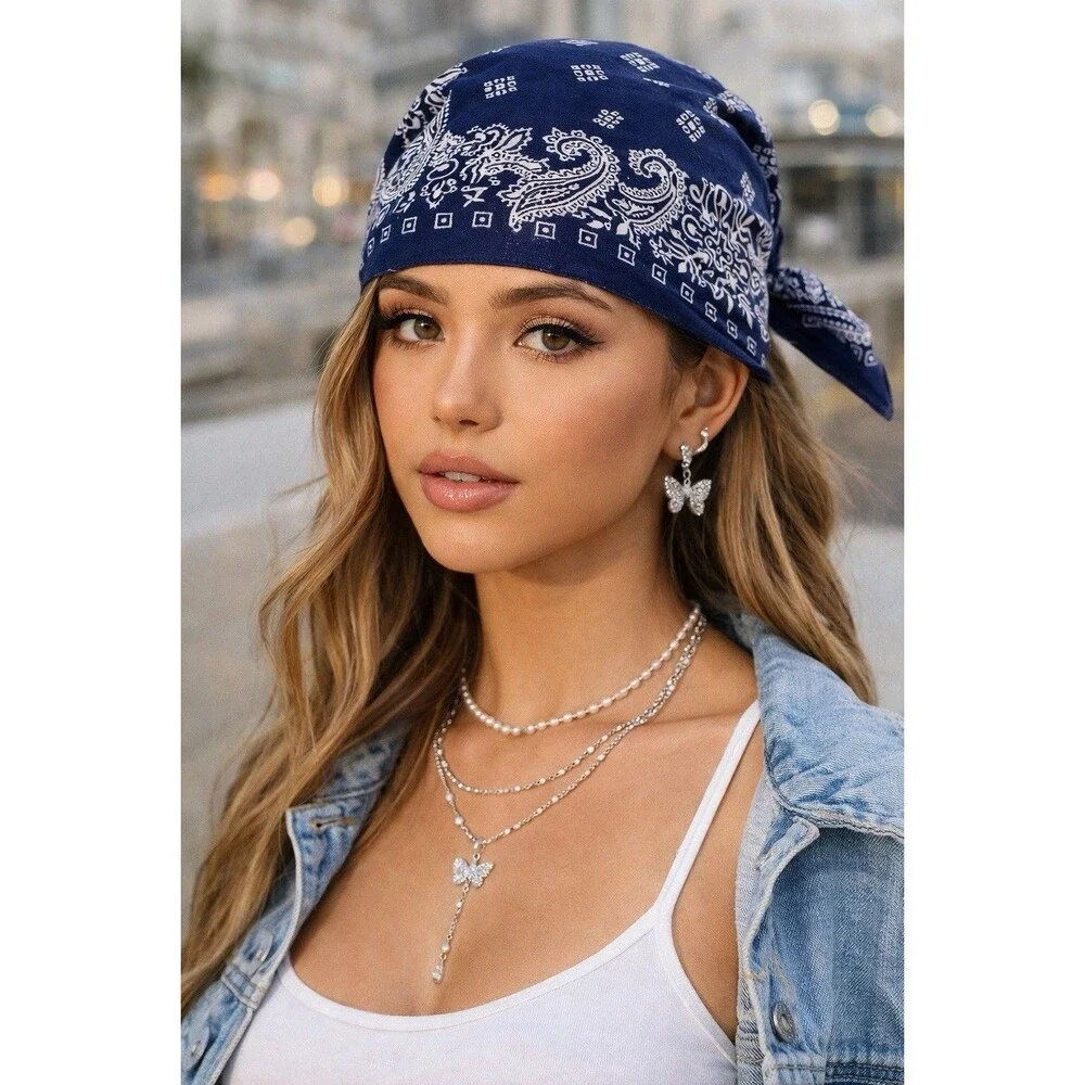 Vintage Paris Accessories Inc Bandana Navy Blue Paisley RN 13960 Made in USA
